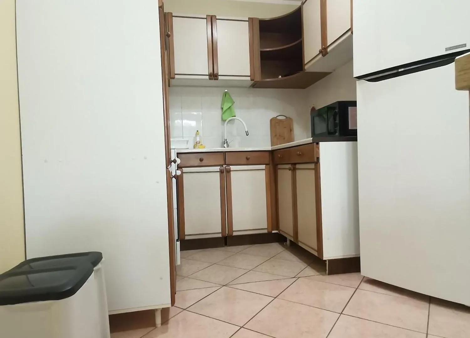 פורץ Apartment Lucic
