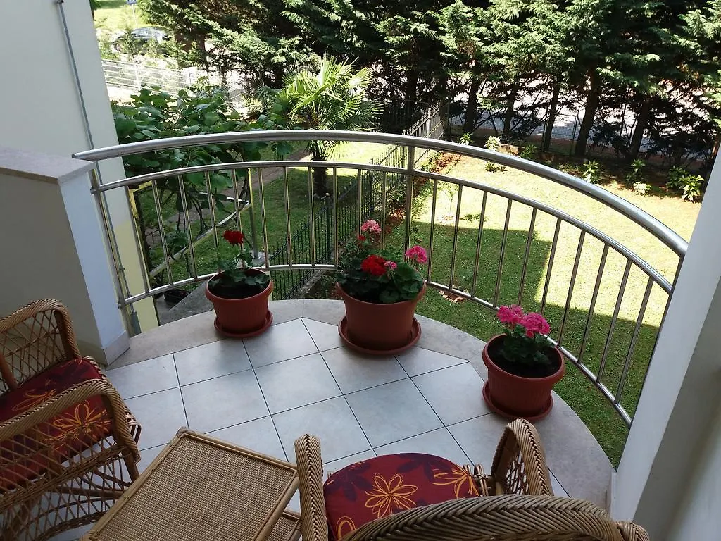 פורץ Apartment Lucic